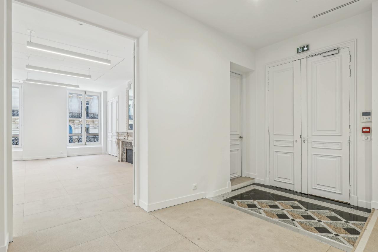Bureau Paris 383m² Location bureau Paris OLBUR2424767 12